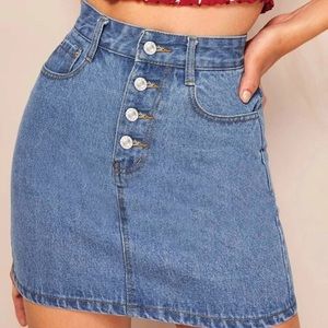 Denim skirt